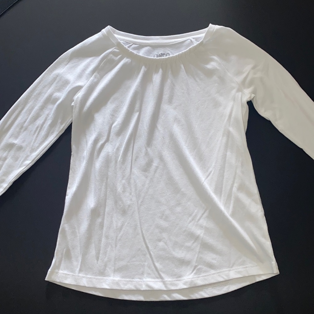 Never Worn Girls White Scoop Neck Longsleeve